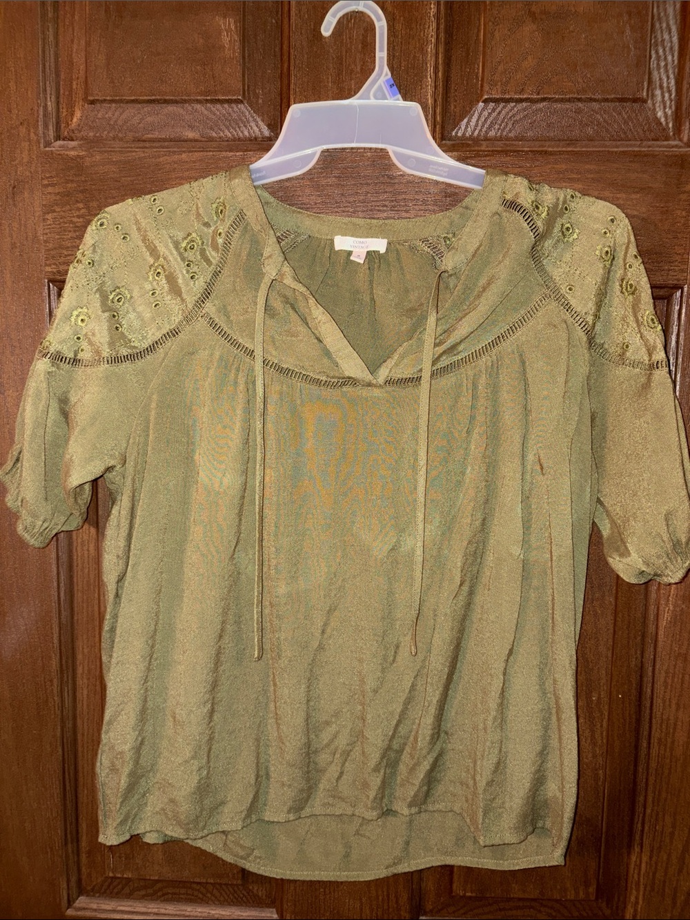 Como Vintage Olive Eyelet Peasant Top